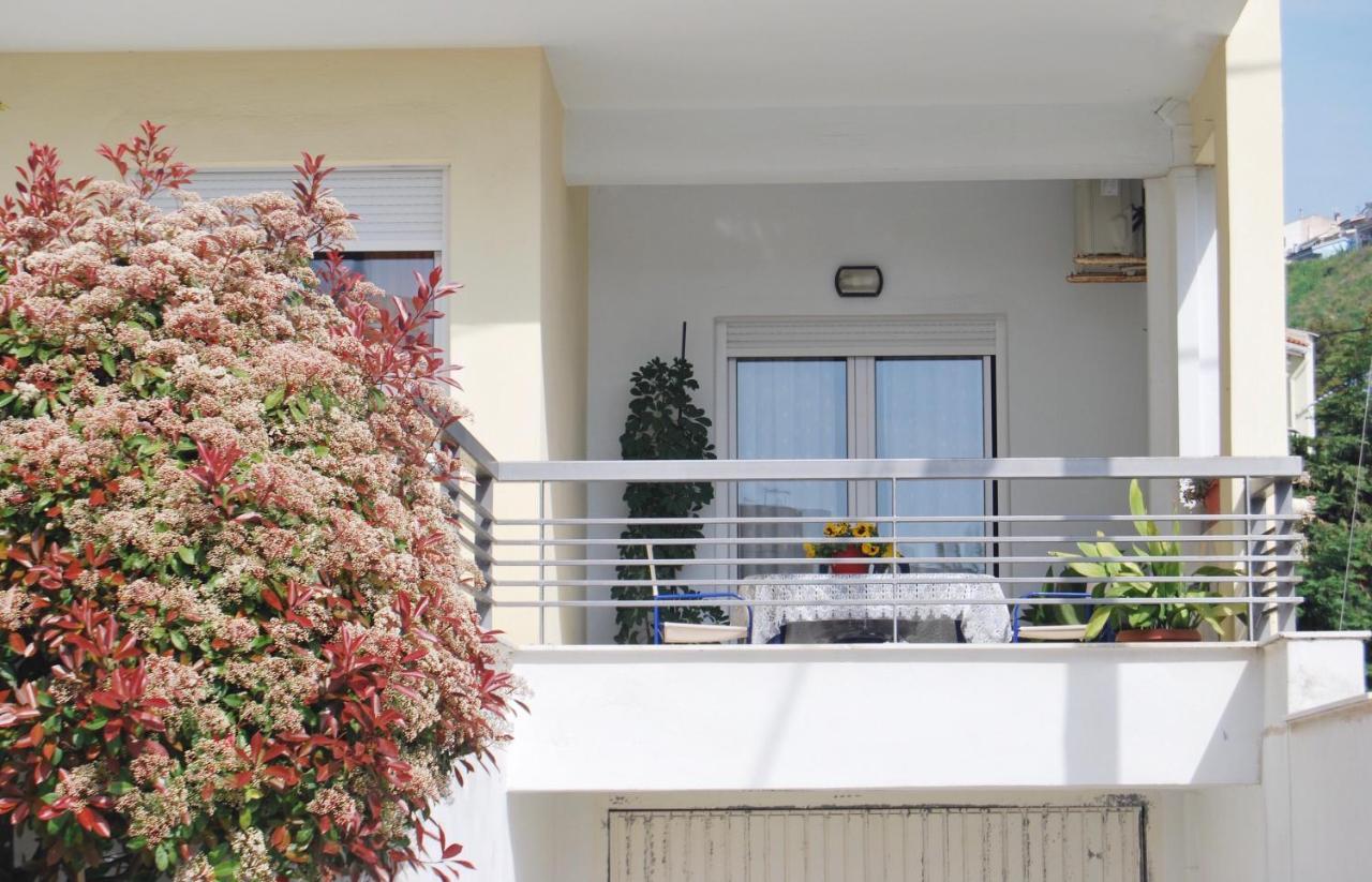 Sunshine Apartment Кавала Экстерьер фото
